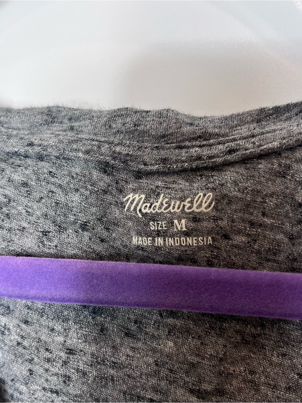 Madewell Gray V-Neck Short Sleeve Tee T-Shirt Basic Burnout Medium Everyday - Picture 3 of 5